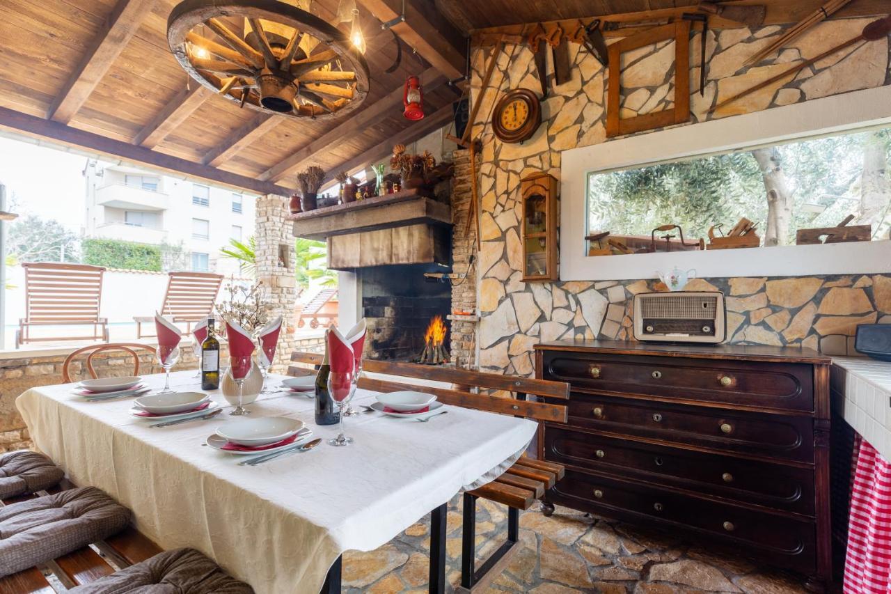 Holiday Home Bukovac Pola Esterno foto