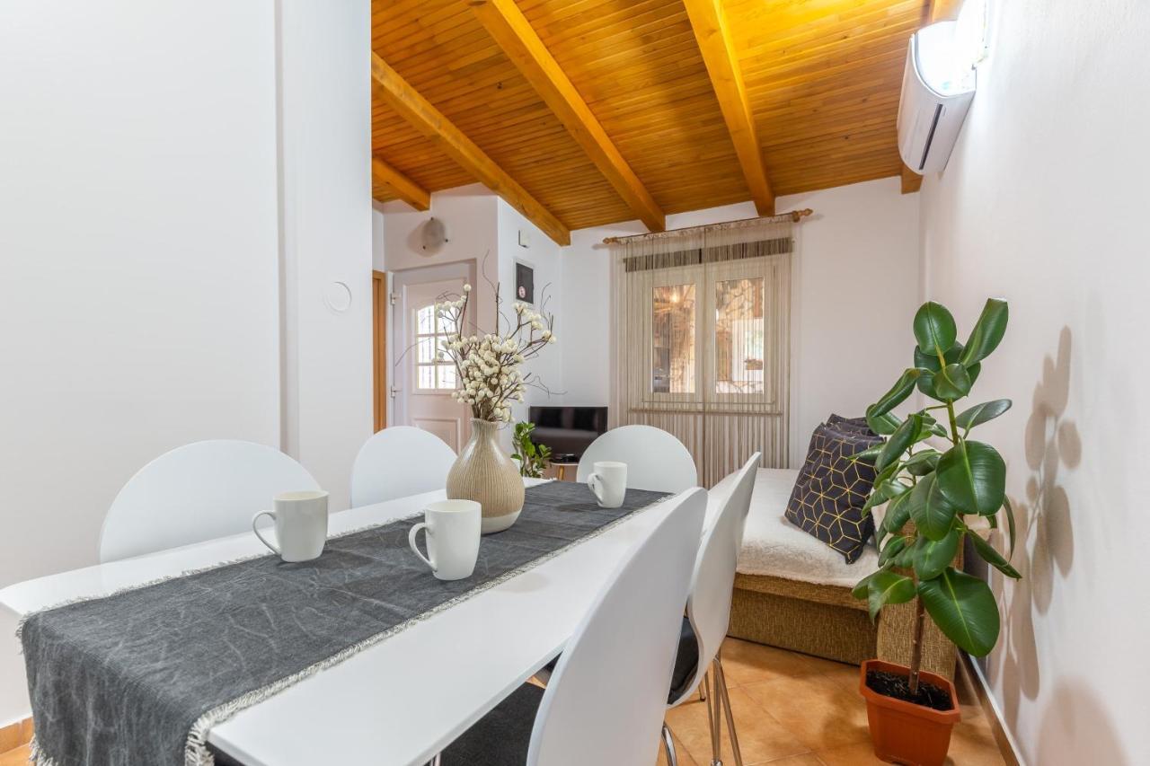 Holiday Home Bukovac Pola Esterno foto